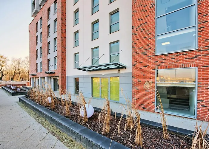 Angielska Grobla, Sun & Snow *