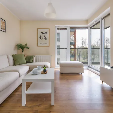 Angielska Grobla, Sun & Snow *