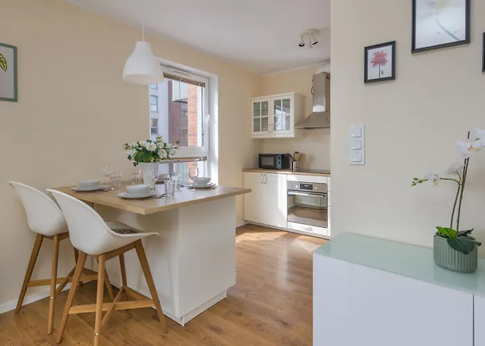 Angielska Grobla, Sun & Snow *